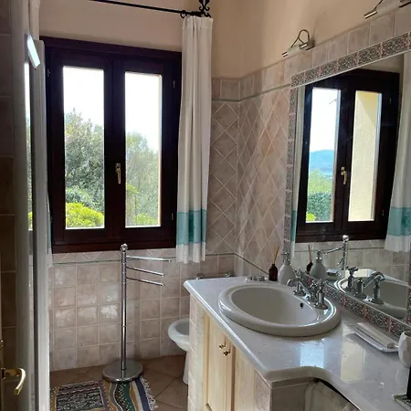Villa, Private Garden Of Eden, And Stunning Vistas *