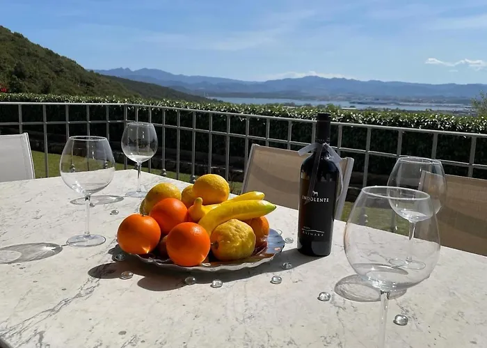 Villa, Private Garden Of Eden, And Stunning Vistas *